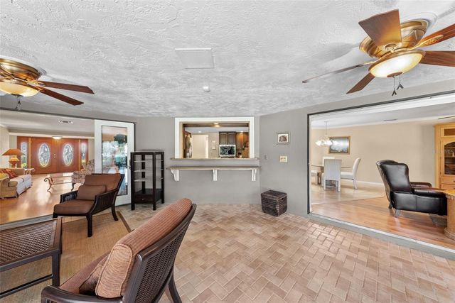 2943 WHISPER LANE N, Clearwater, FL 33762