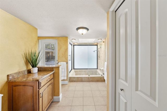 2943 WHISPER LANE N, Clearwater, FL 33762