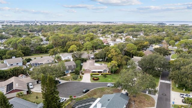 2943 WHISPER LANE N, Clearwater, FL 33762