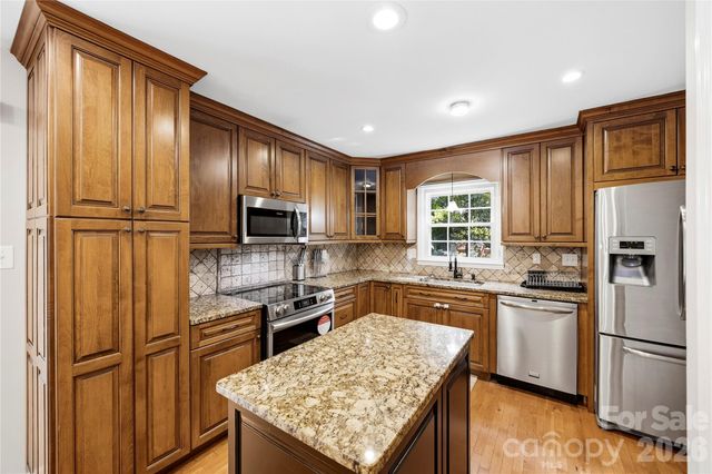 3724 Beulah Church Road, Matthews, NC 28104