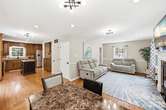 3724 Beulah Church Road, Matthews, NC 28104