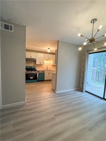 1498 Springleaf Circle SE, Smyrna, GA 30080