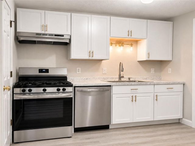 1498 Springleaf Circle SE, Smyrna, GA 30080