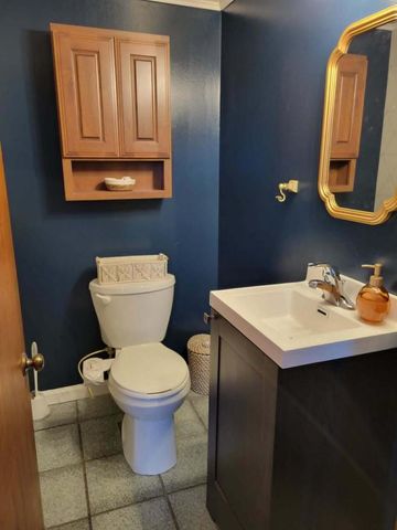 4840 Carter DRIVE, Racine, WI 53402
