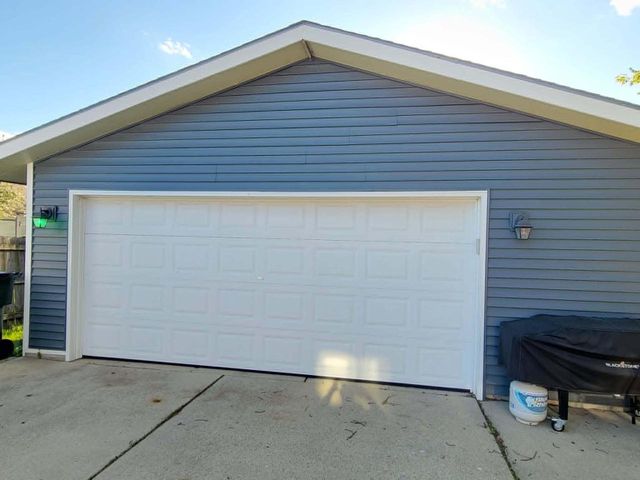 4840 Carter DRIVE, Racine, WI 53402