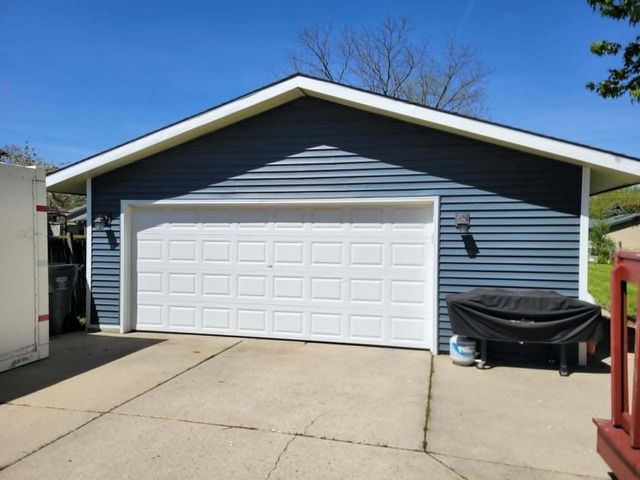 4840 Carter DRIVE, Racine, WI 53402