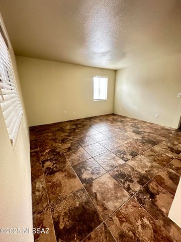 3803 S Queen Palm Drive, Tucson, AZ 85730