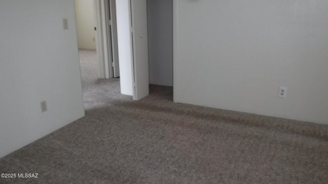 3803 S Queen Palm Drive, Tucson, AZ 85730