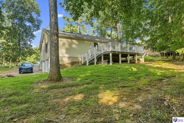 87 Pine Ridge Drive, Brandenburg, KY 40108