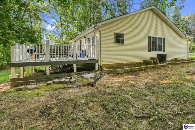 87 Pine Ridge Drive, Brandenburg, KY 40108