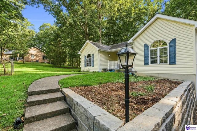 87 Pine Ridge Drive, Brandenburg, KY 40108