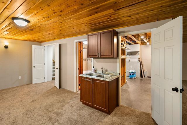 7001 E Chattaroy Rd, Chattaroy, WA 99003