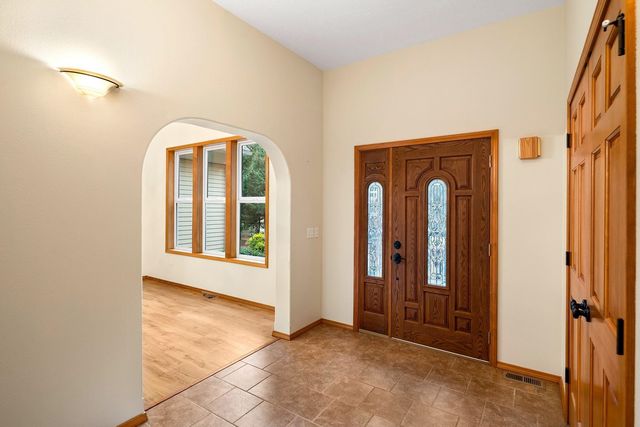 7001 E Chattaroy Rd, Chattaroy, WA 99003