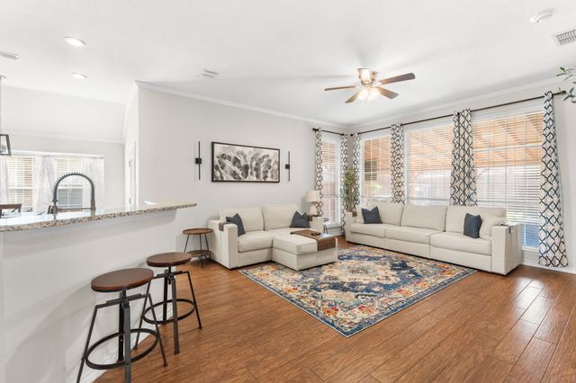 7321 Summit View Lane, Sachse, TX 75048