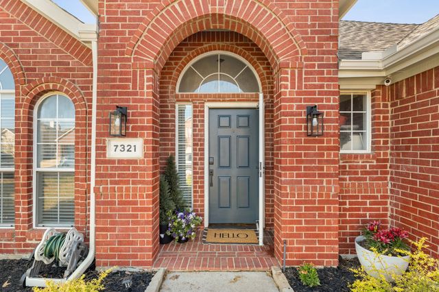 7321 Summit View Lane, Sachse, TX 75048