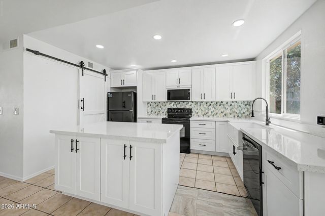 1207 E TONTO Lane, Phoenix, AZ 85024