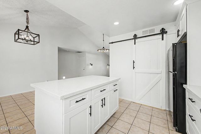 1207 E TONTO Lane, Phoenix, AZ 85024