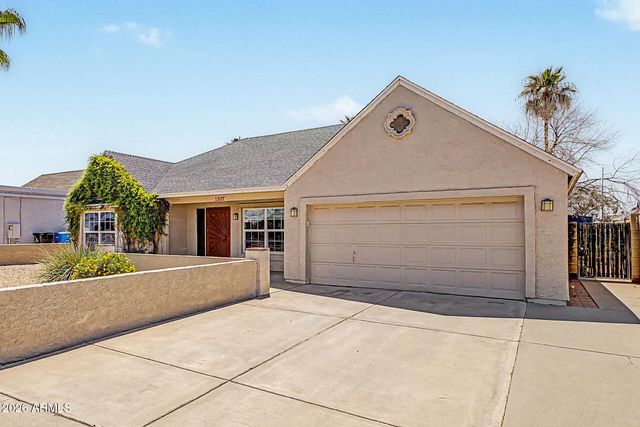 1207 E TONTO Lane, Phoenix, AZ 85024
