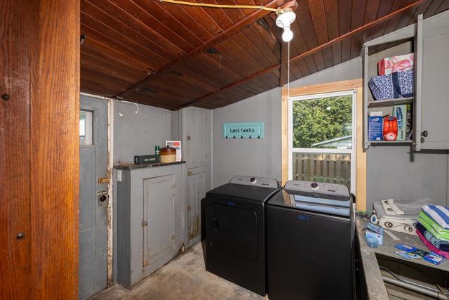 422 3rd Avenue, Baraboo, WI 53913