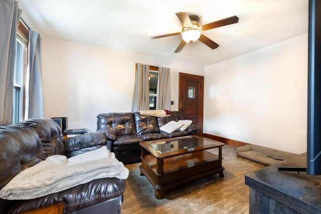 422 3rd Avenue, Baraboo, WI 53913