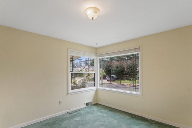 102 W 25TH Ave, Spokane, WA 99203