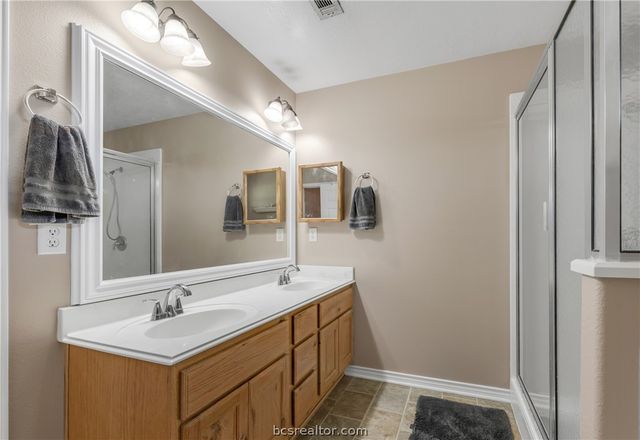 6981 County Road 108, Iola, TX 77861