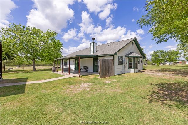 6981 County Road 108, Iola, TX 77861
