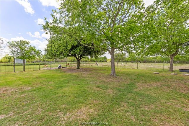 6981 County Road 108, Iola, TX 77861
