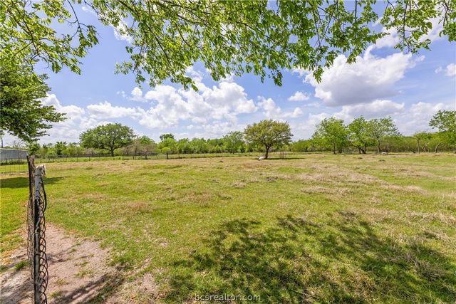 6981 County Road 108, Iola, TX 77861