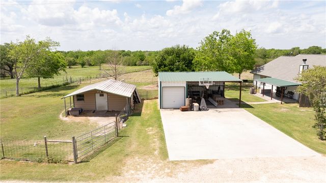 6981 County Road 108, Iola, TX 77861