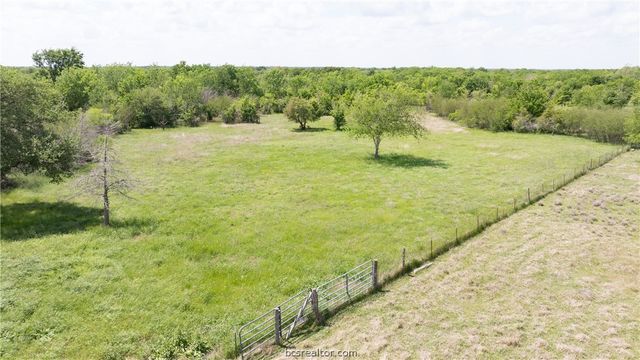 6981 County Road 108, Iola, TX 77861