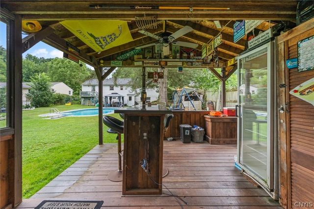 129 Wadsworth Road, Clay, NY 13212