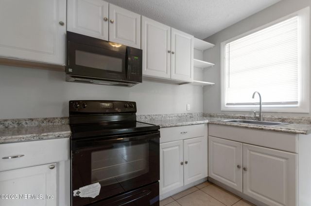 1478 W 11TH Street, Jacksonville, FL 32209
