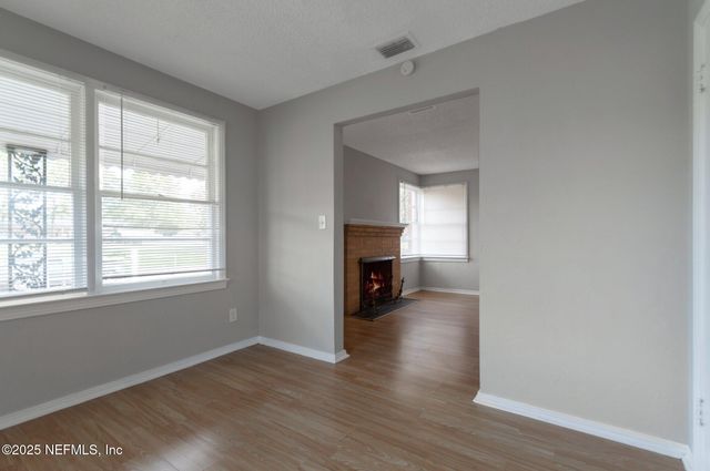 1478 W 11TH Street, Jacksonville, FL 32209
