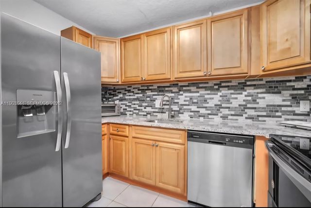 3258 NW 104th Ave 3258, Coral Springs, FL 33065