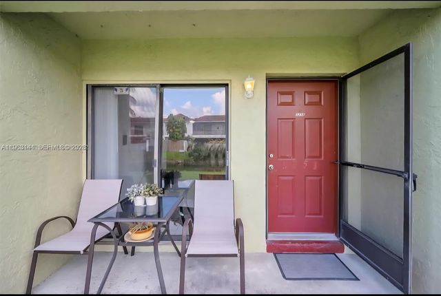 3258 NW 104th Ave 3258, Coral Springs, FL 33065