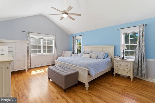 144 MAPLE SHADE AVE, Hamilton, NJ 08610