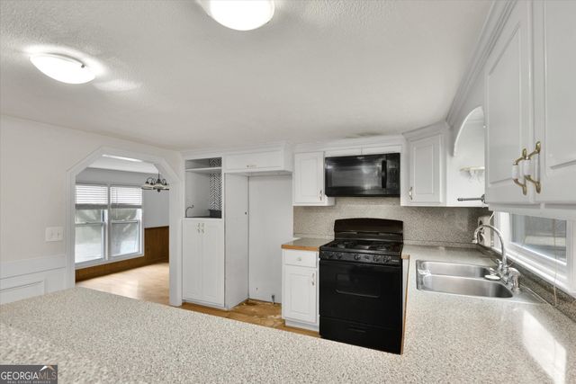 9871 Cumming Highway, Canton, GA 30115