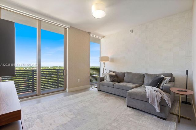 515 Valencia Avenue 802, Coral Gables, FL 33134