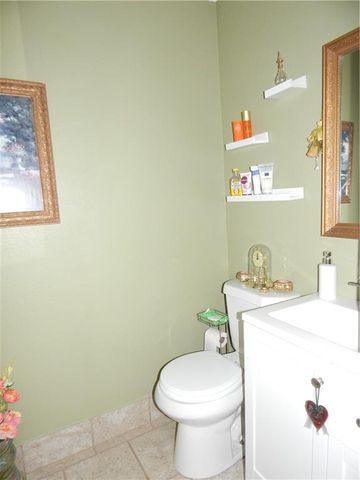237 FAIRLANE Street, Lansing, KS 66043