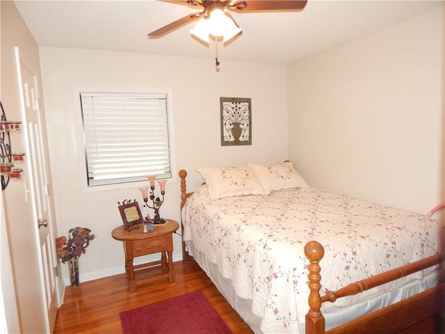 237 FAIRLANE Street, Lansing, KS 66043