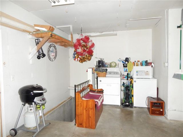 237 FAIRLANE Street, Lansing, KS 66043