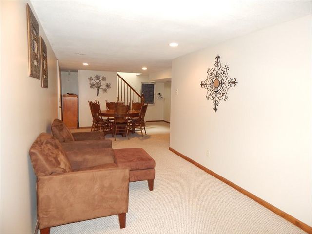 237 FAIRLANE Street, Lansing, KS 66043