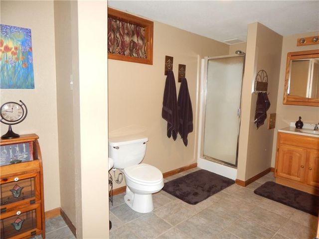 237 FAIRLANE Street, Lansing, KS 66043