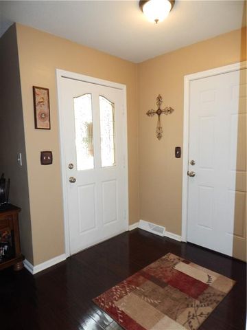 237 FAIRLANE Street, Lansing, KS 66043