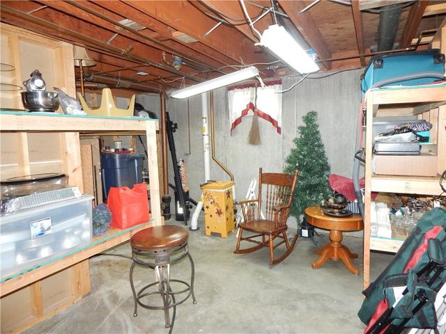 237 FAIRLANE Street, Lansing, KS 66043