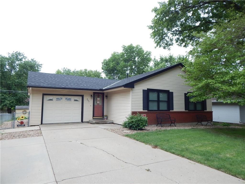 237 FAIRLANE Street, Lansing, KS 66043