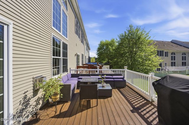 7 Demarest Drive, Manalapan, NJ 07726