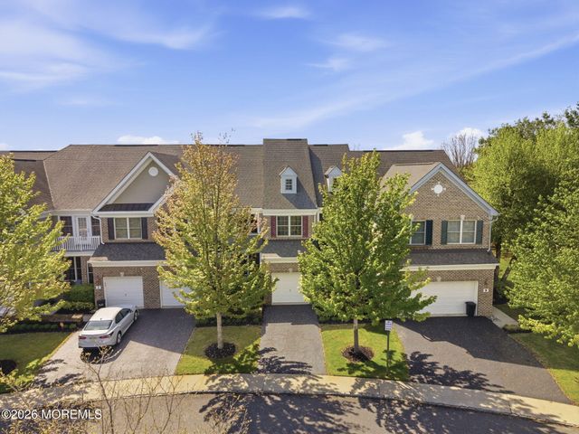 7 Demarest Drive, Manalapan, NJ 07726