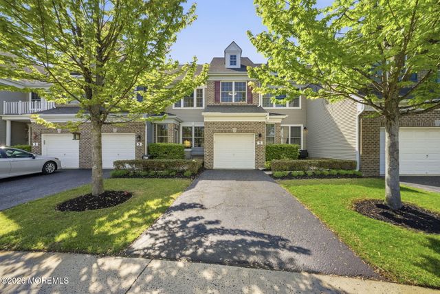 7 Demarest Drive, Manalapan, NJ 07726